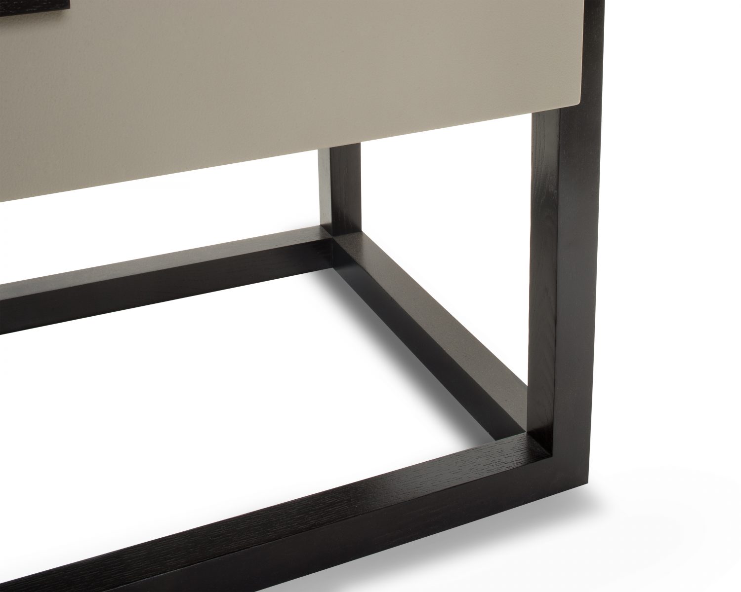 Roux Chest Of Drawers - Taupe/Wenge