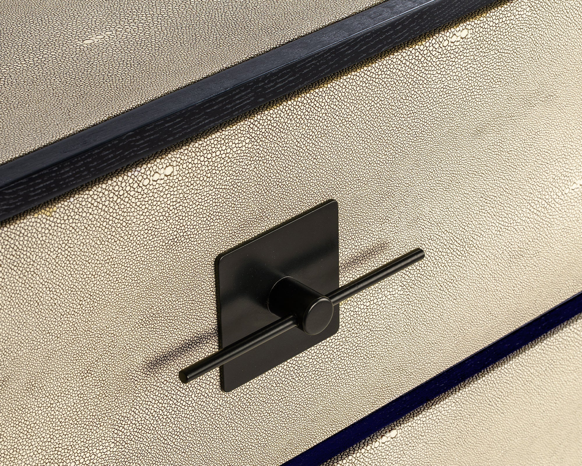 Noma 9 Chest Of Drawers - Beige Shagreen/Satin Brown