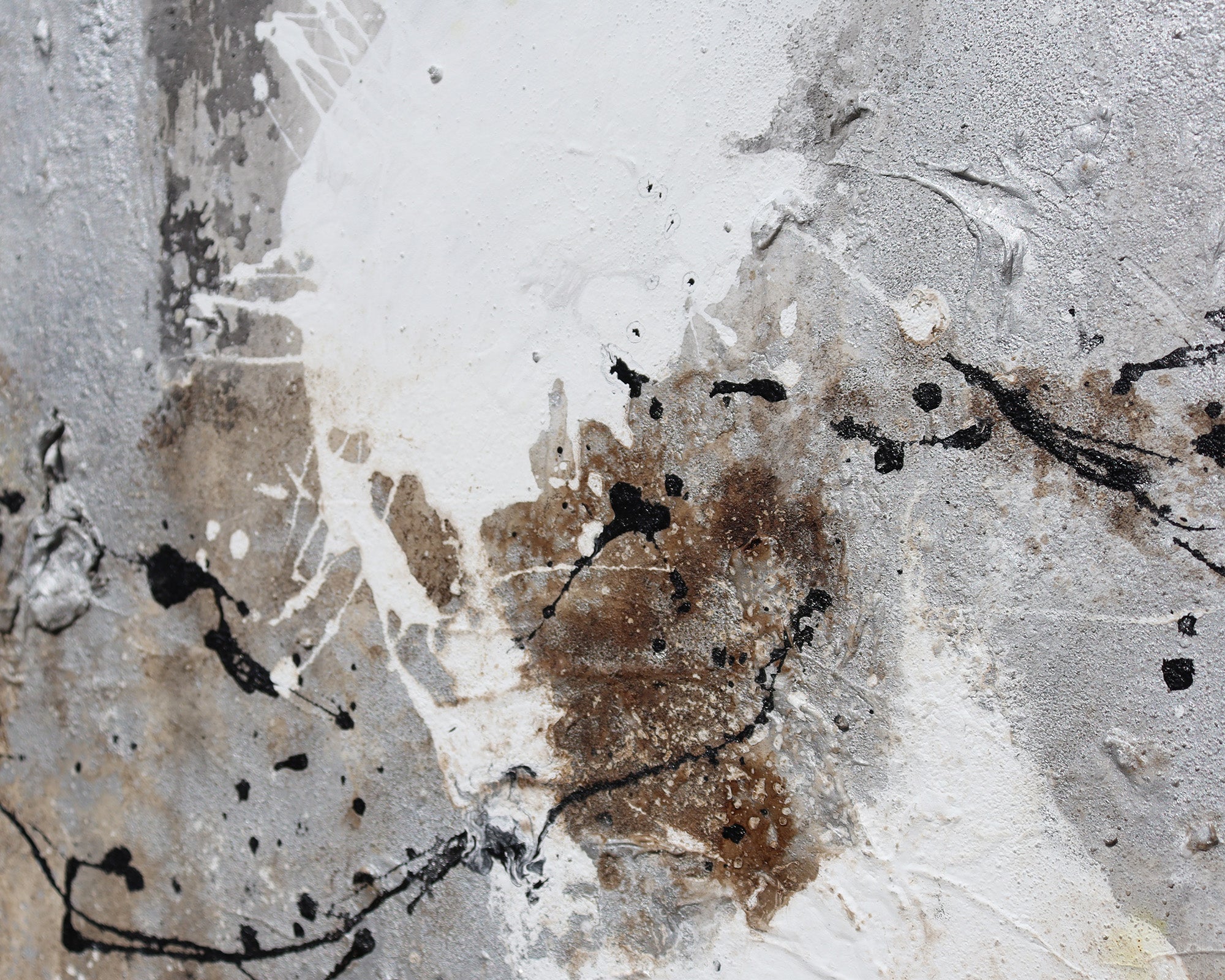 Manoma Oil Painting - Brown and White