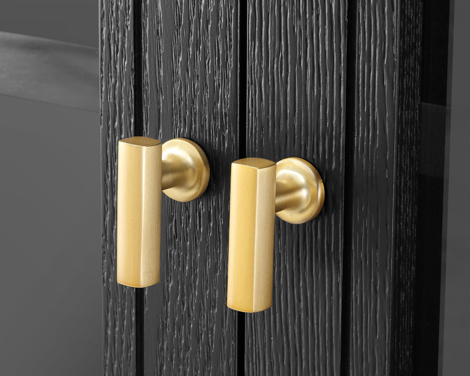 York Sideboard - Oak Veneer and Glass