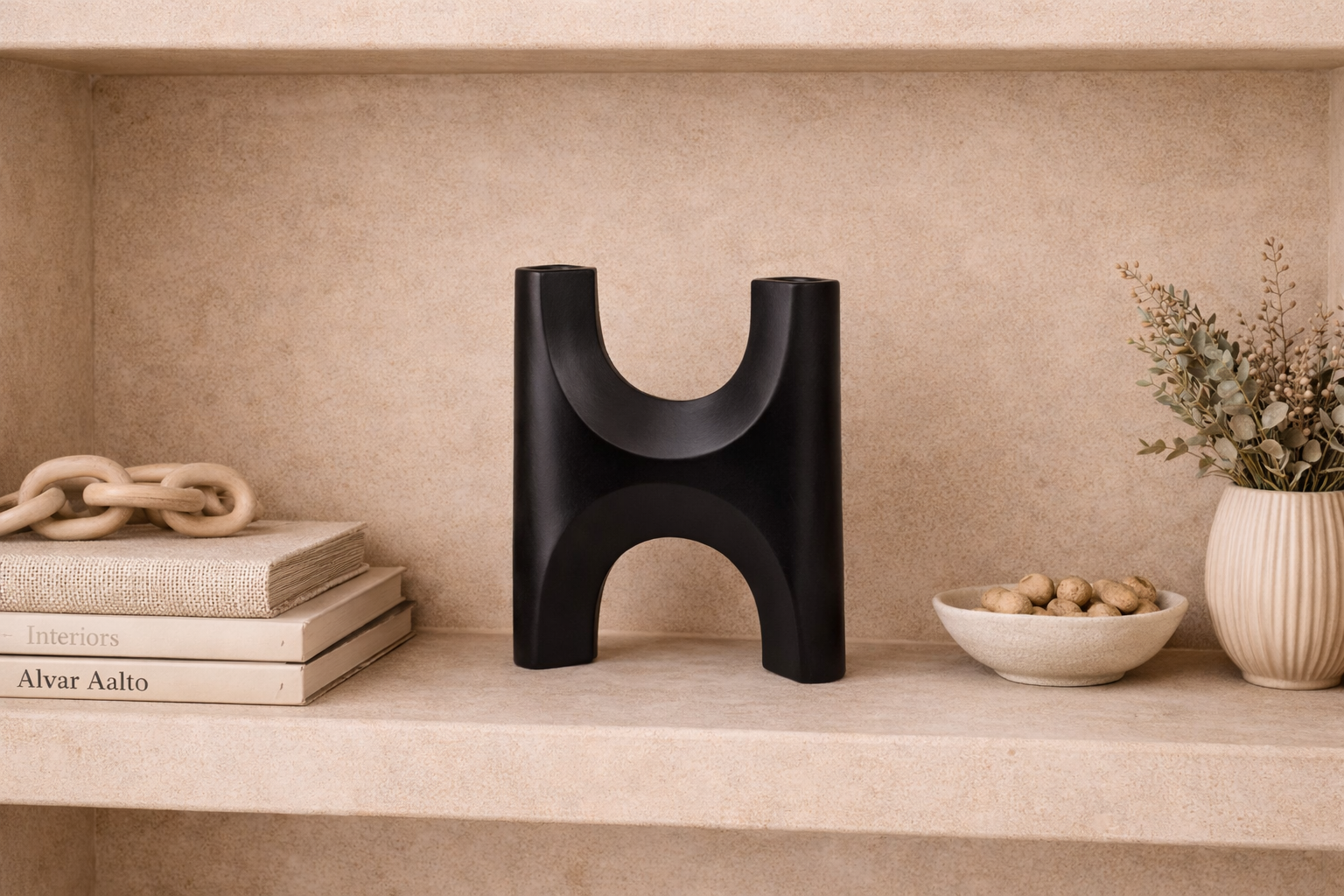 Savier Small Vase - Black Ceramic