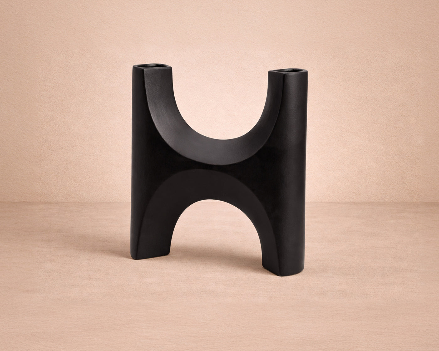 Savier Large Vase - Black Ceramic