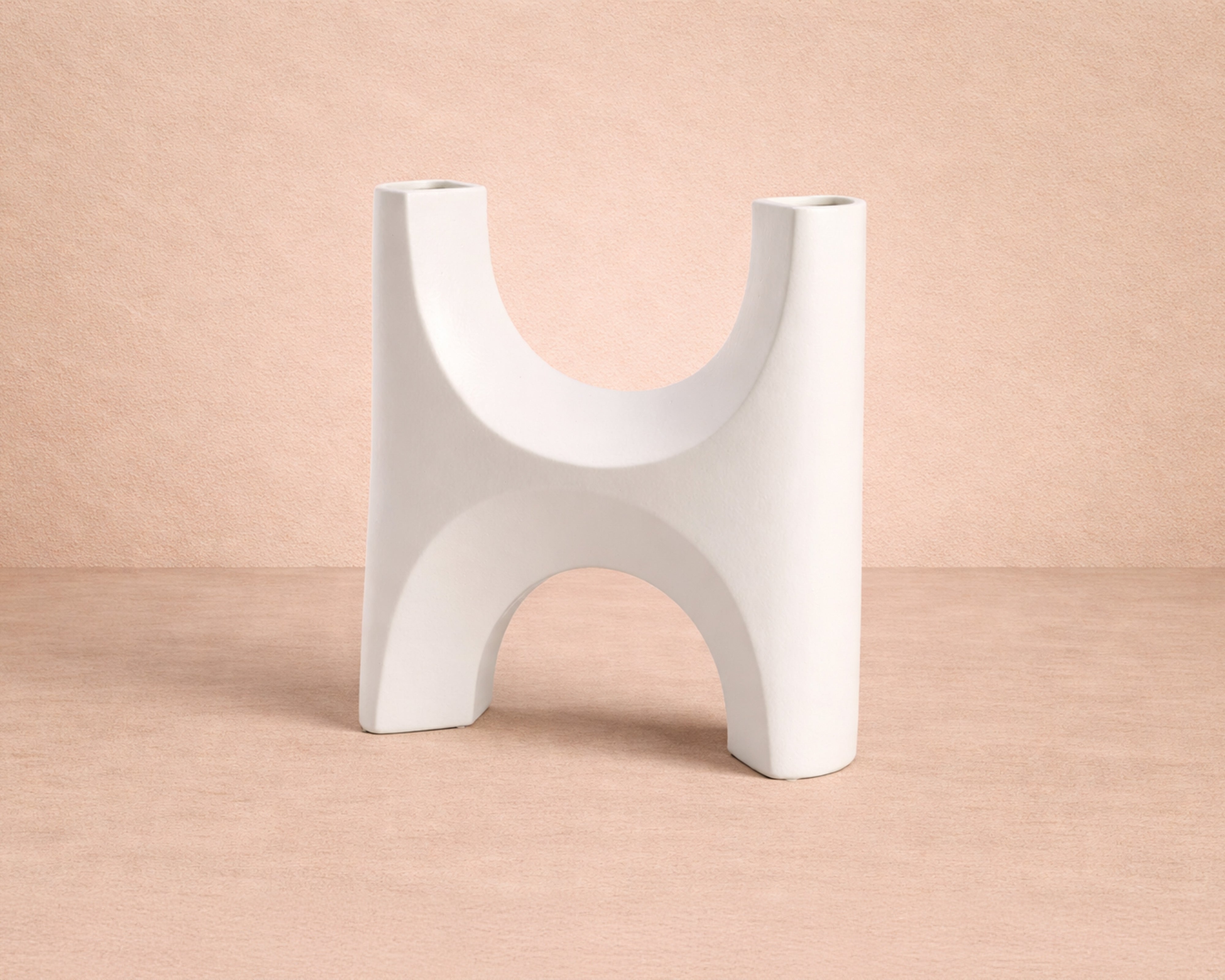 Savier Vase Large - White Ceramic