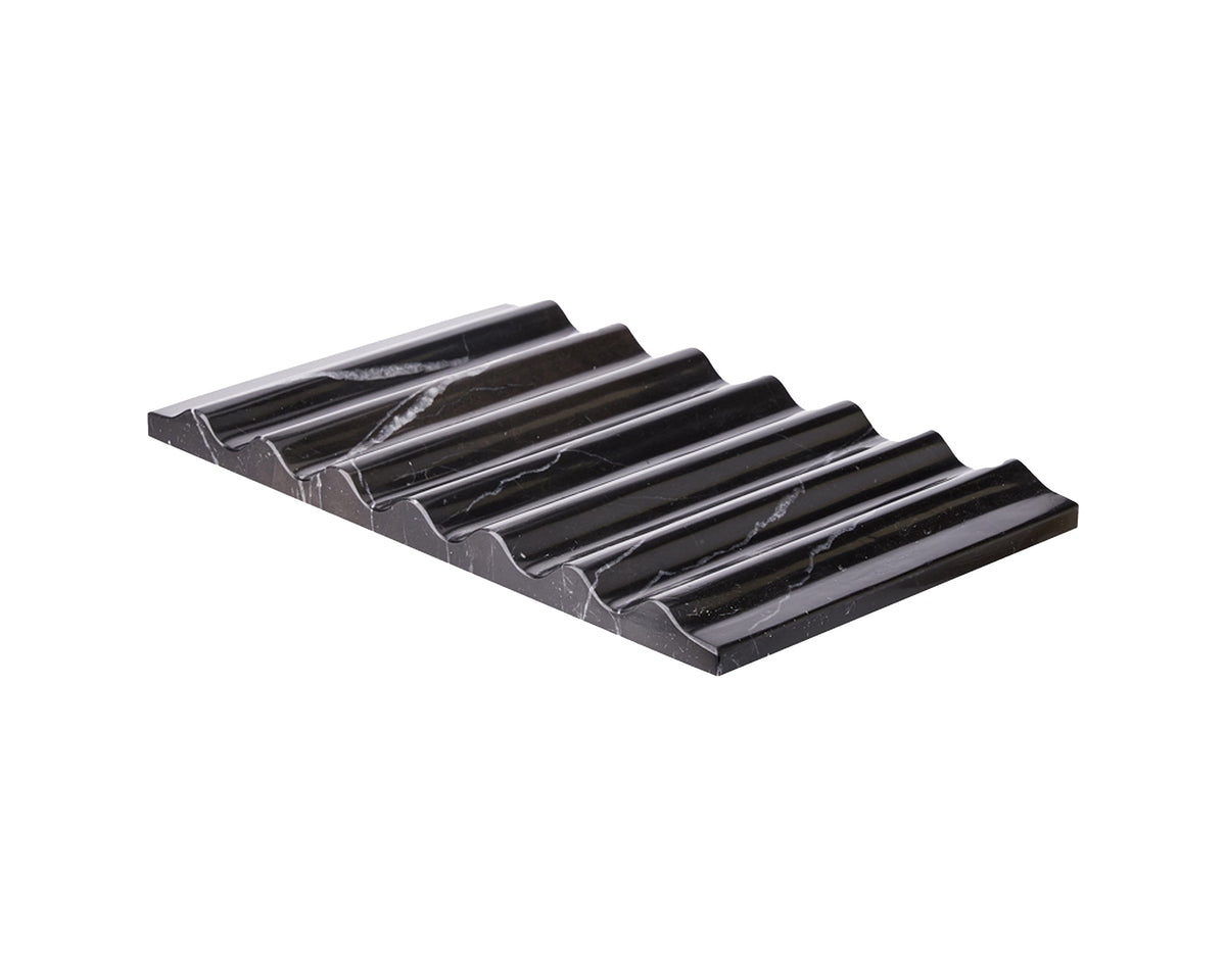 Artium  Tray  -  Black