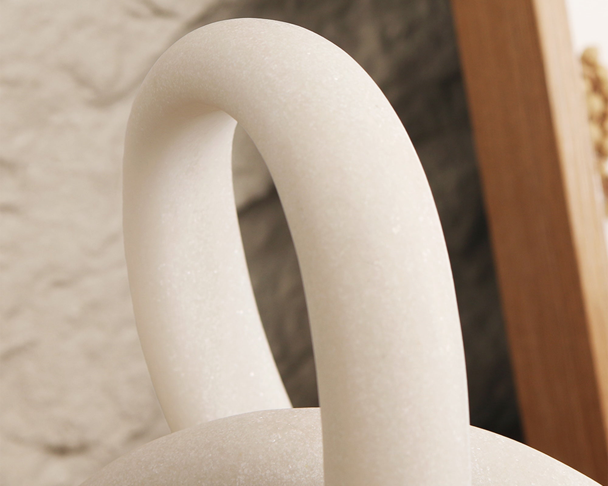 Loop Sculpture - White Marble Effect