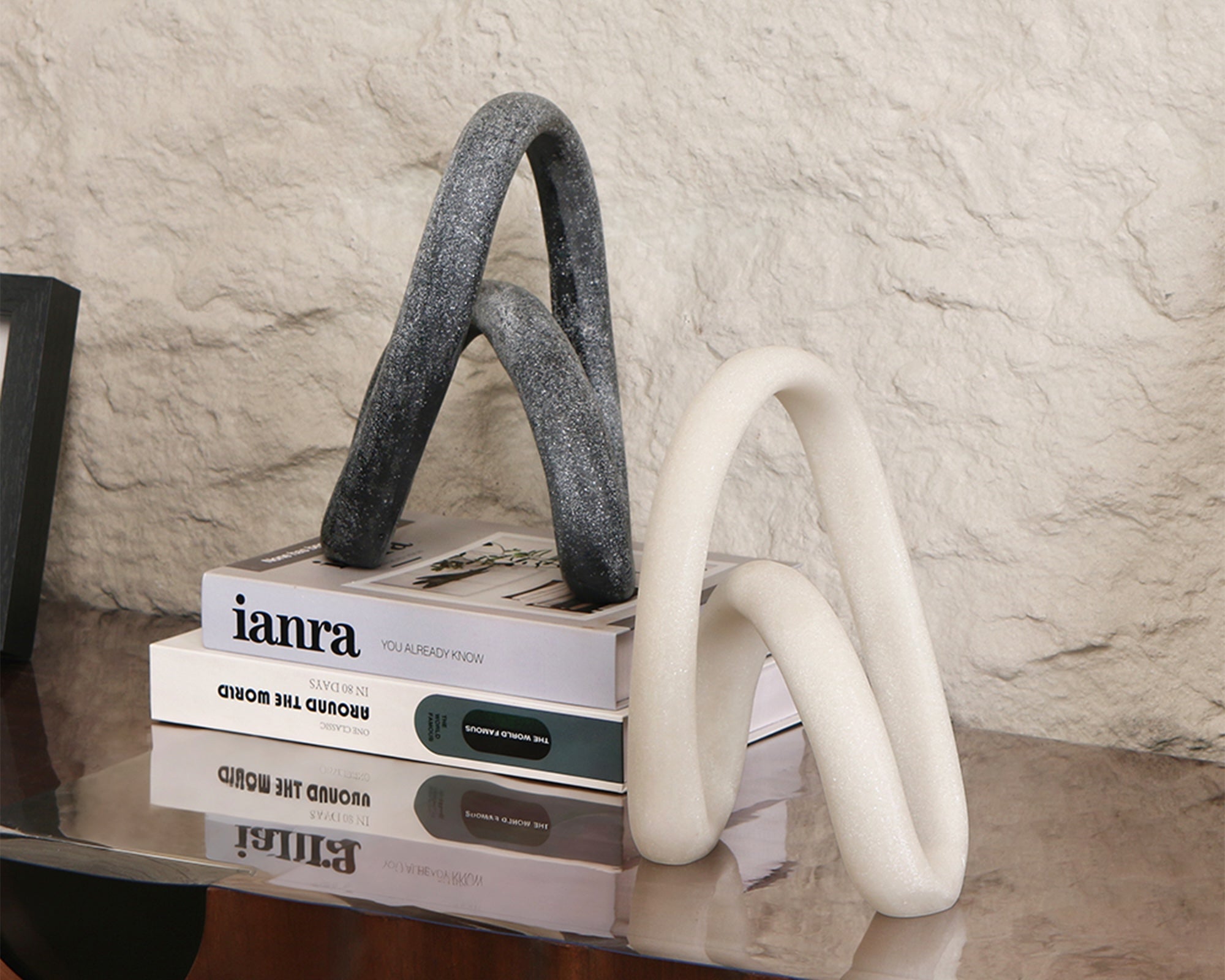 Loop Sculpture - White Marble Effect