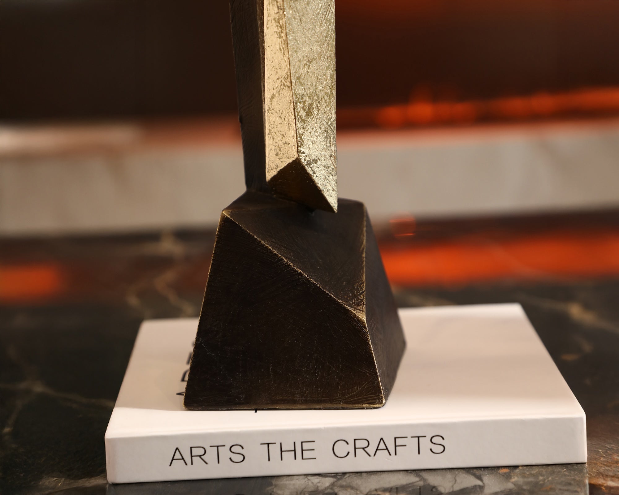 Vento Sculpture - Bronze Marble Effect