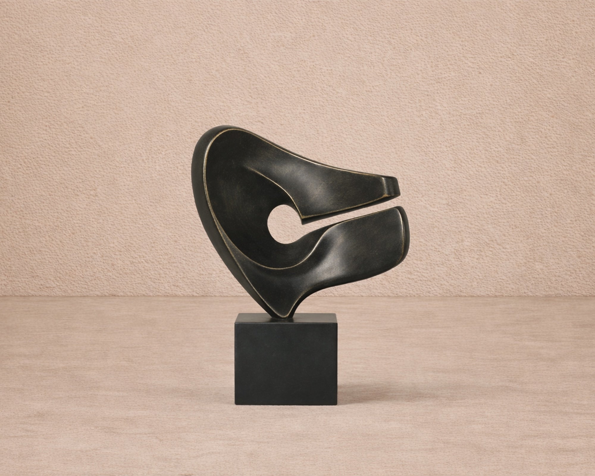 Fango Sculpture - Black Marble Effect