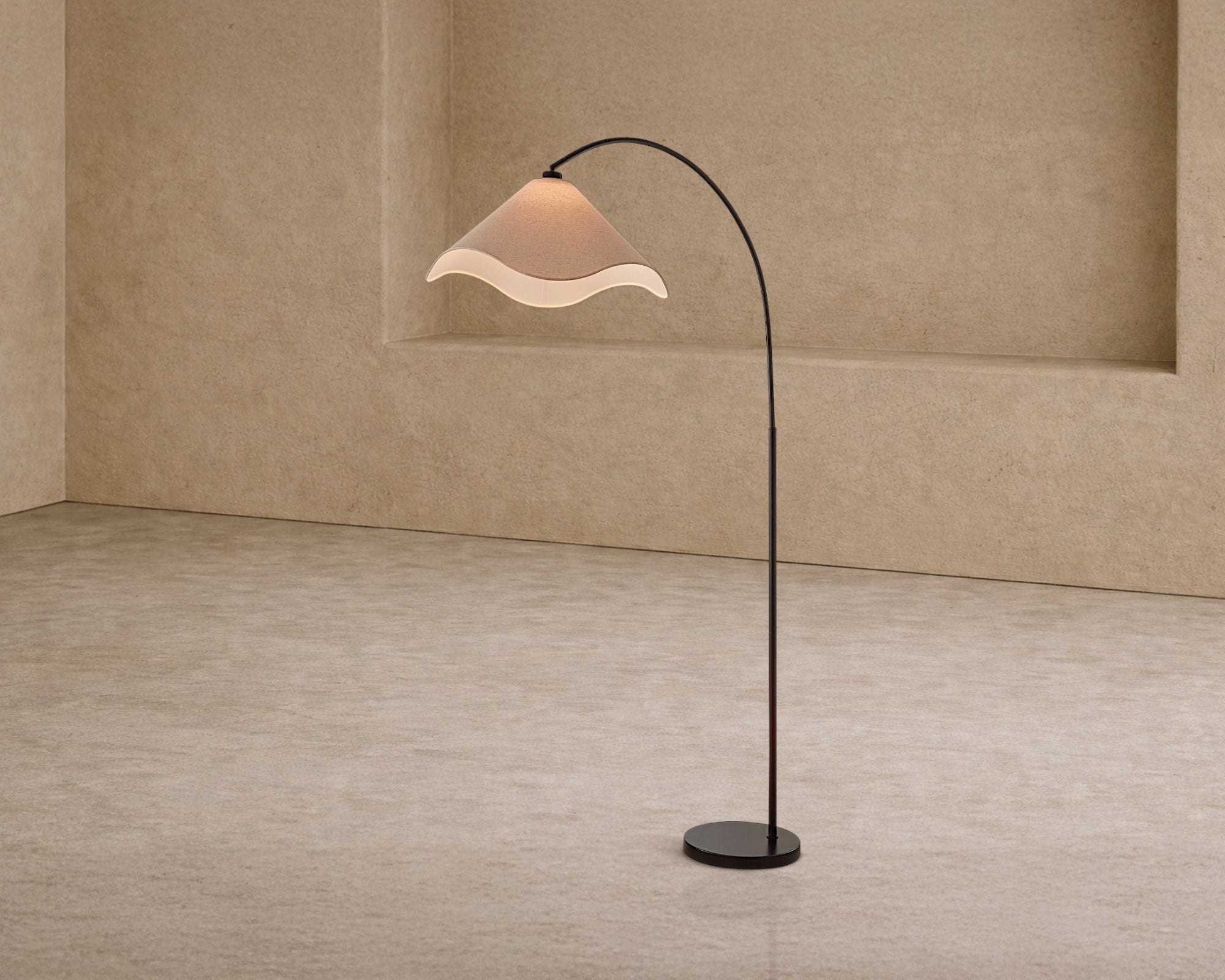 Blossom Floor Lamp - Matt Black and Textured Linen