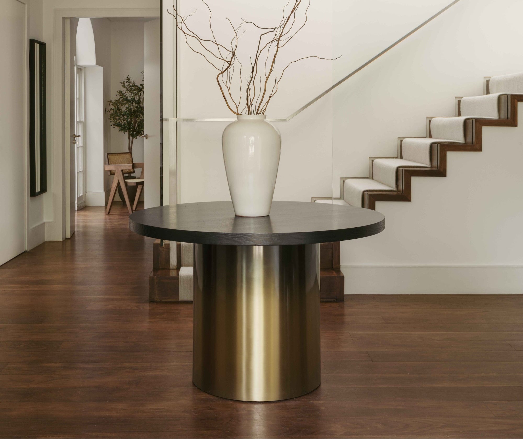 Dim Dining Table Small - Black and Gold Ombre