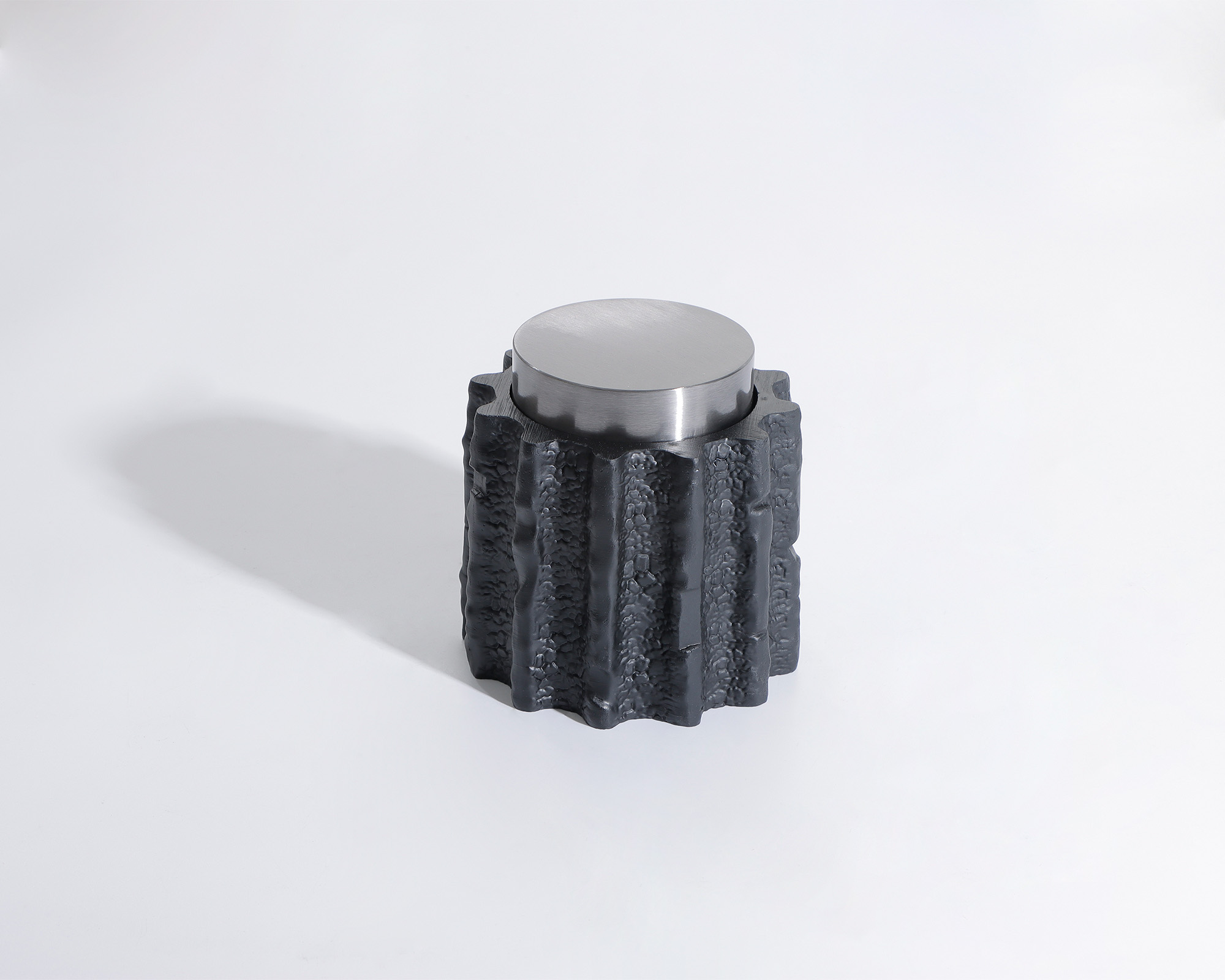 LE020-ACSR-215_L&E_Meteorite Jar Small_2000 x 1600_2