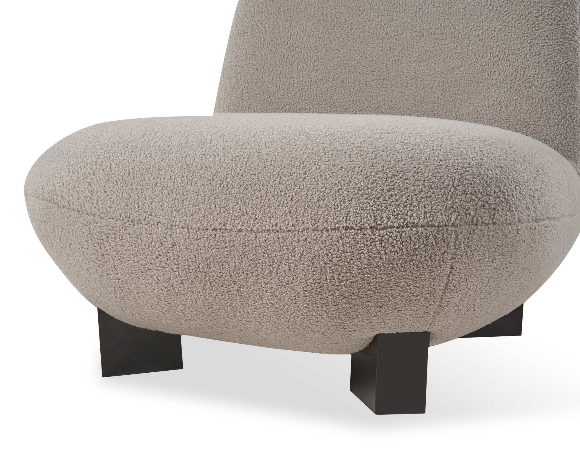 LE001-OCH-532_L&E_Mikono Chair – Shearling Alpaca Grey_2000 x 1600_4